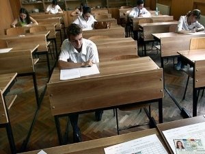 Érettségi felkészítők április 13-án