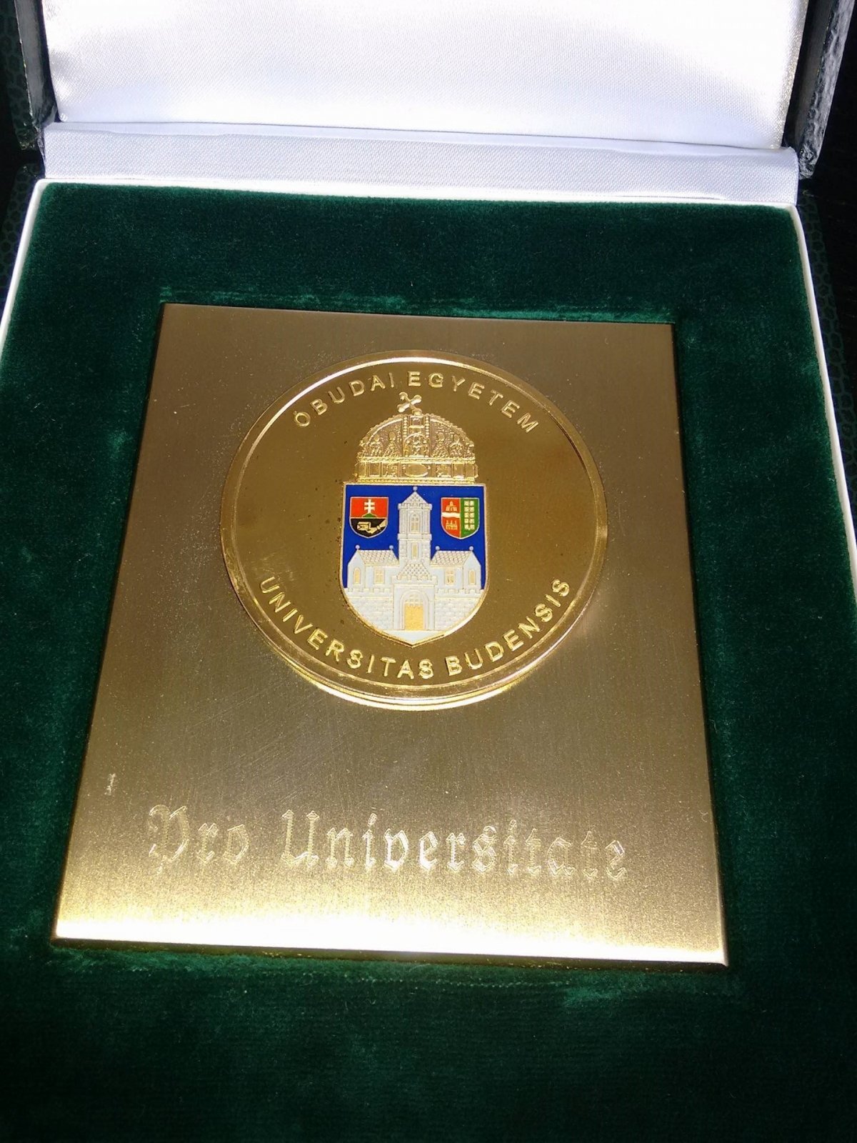 Pro Universitate kitüntetést kapott Dr. Dávid László