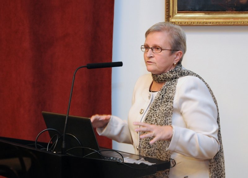Honorary Professor kitüntető címet kapott Bitay Enikő