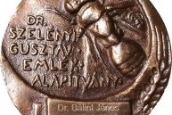 Dr. Bálint János a Szelényi Gusztáv Emlékérem ifjúsági fokozat kitüntetettje