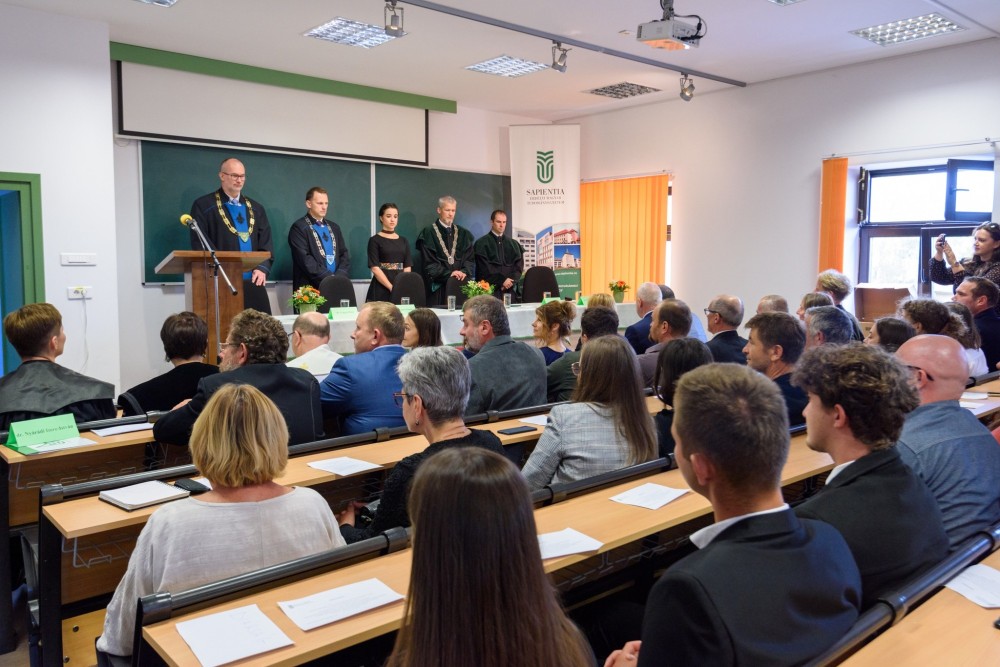 Tanévnyitó ünnepség a Sepsiszentgyörgyi Tanulmányi Központban 2022
